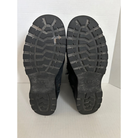 UGG Australia Blayre III Black Leather Sheepskin Cuff Winter Boots size8 metal l - Picture 9 of 10